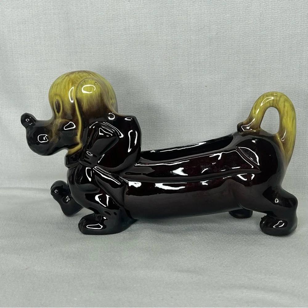 Vintage Dachshund RedWare Planter Dresser Caddy Weiner Dog 8”x5” Pottery